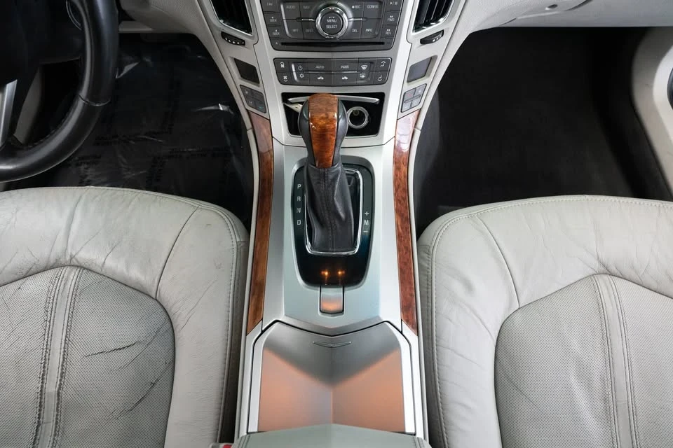 2011 Cadillac CTS 2nd Gen - Image 18 of 20
