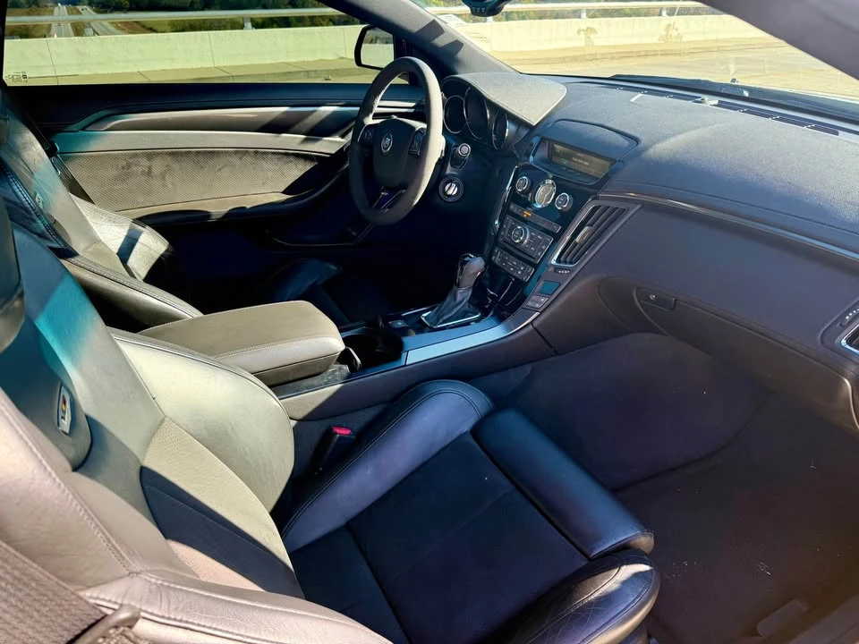 2011 Cadillac CTS-V 2nd Gen - Image 4 of 8
