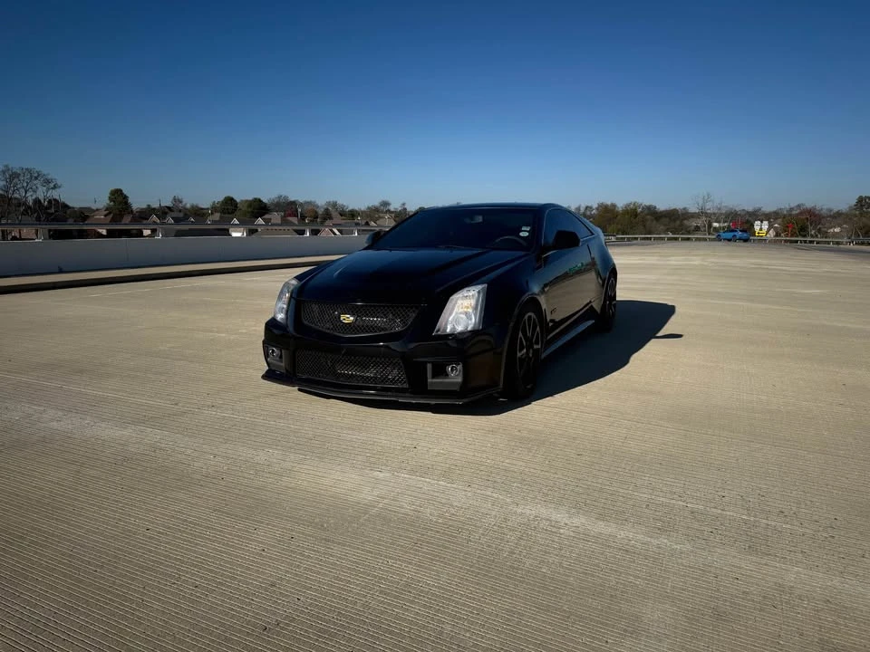 2011 Cadillac CTS-V 2nd Gen - Image 2 of 8