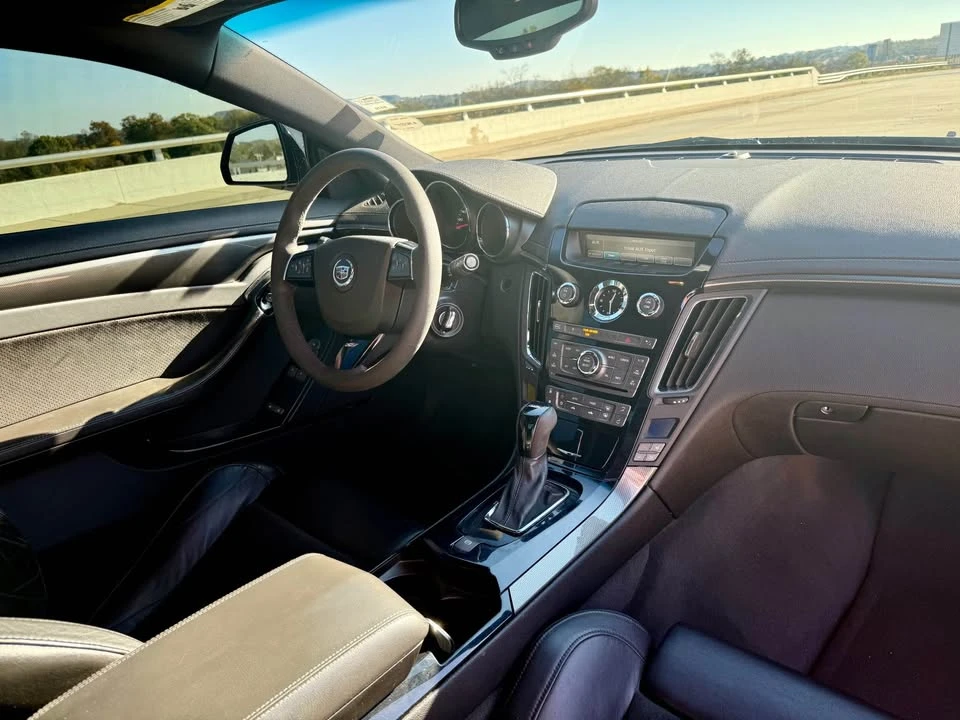 2011 Cadillac CTS-V 2nd Gen - Image 6 of 8
