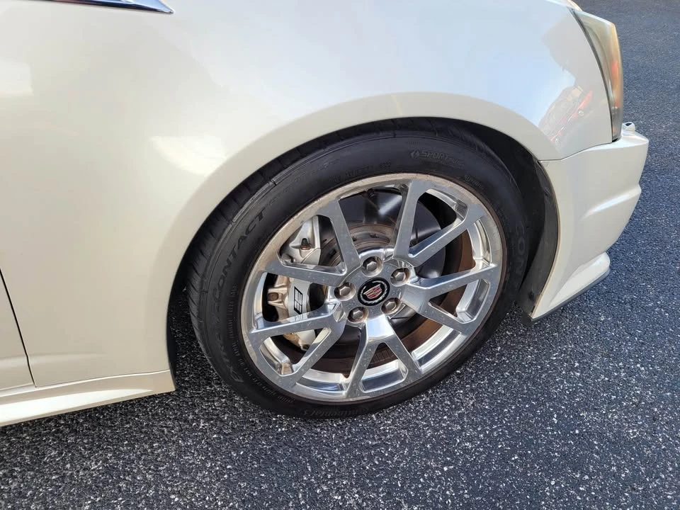 2011 Cadillac CTS-V 2nd Gen - Image 8 of 15