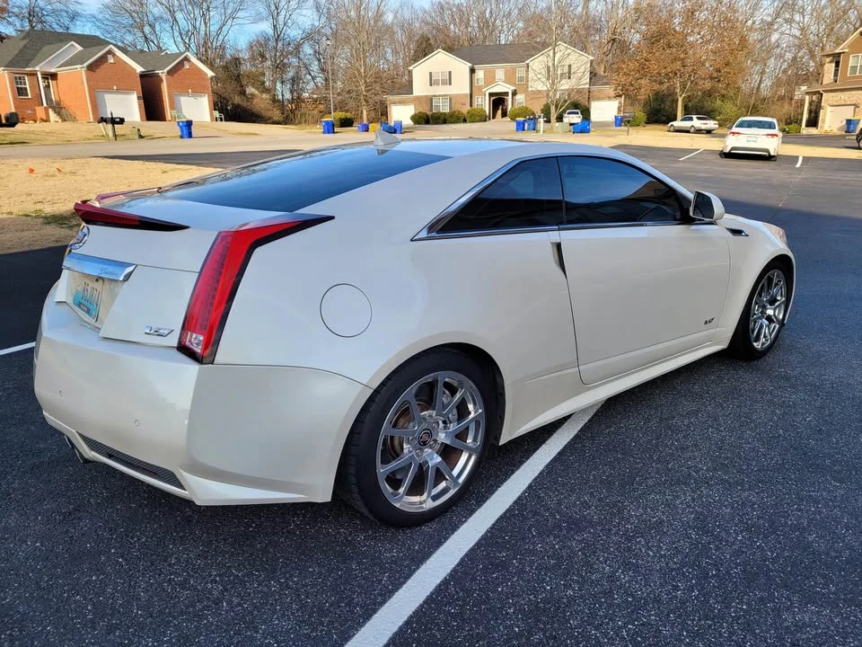 2011 Cadillac CTS-V 2nd Gen - Image 2 of 15