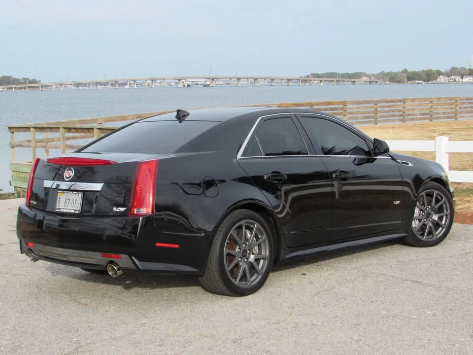 2011 Cadillac CTS-V 2nd Gen - Image 17 of 20