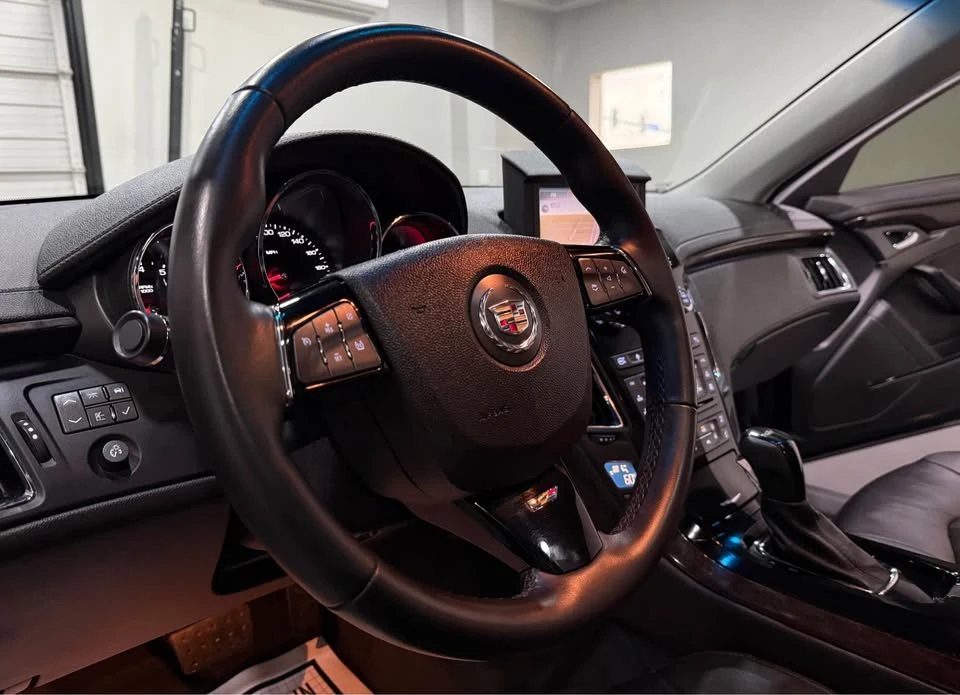 2011 Cadillac CTS-V 2nd Gen - Image 12 of 17