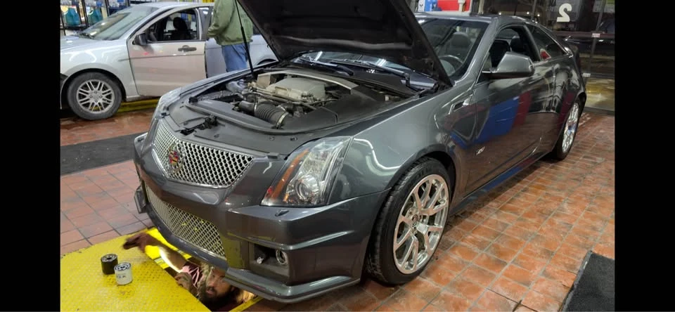 2011 Cadillac CTS-V 2nd Gen - Image 14 of 15