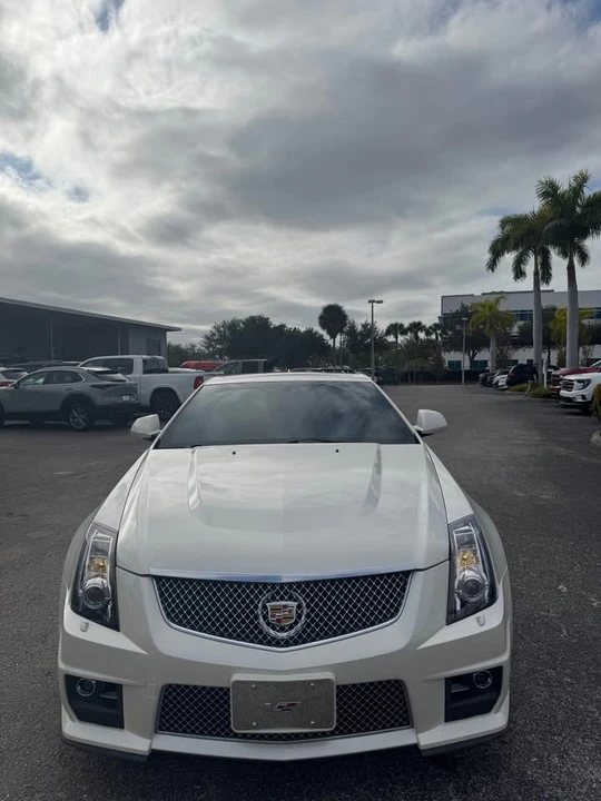 2011 Cadillac CTS-V 2nd Gen - Image 2 of 11