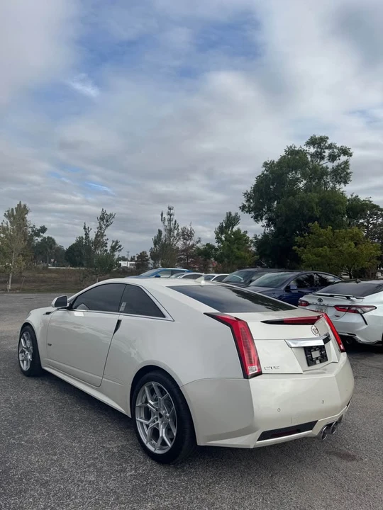 2011 Cadillac CTS-V 2nd Gen - Image 4 of 11