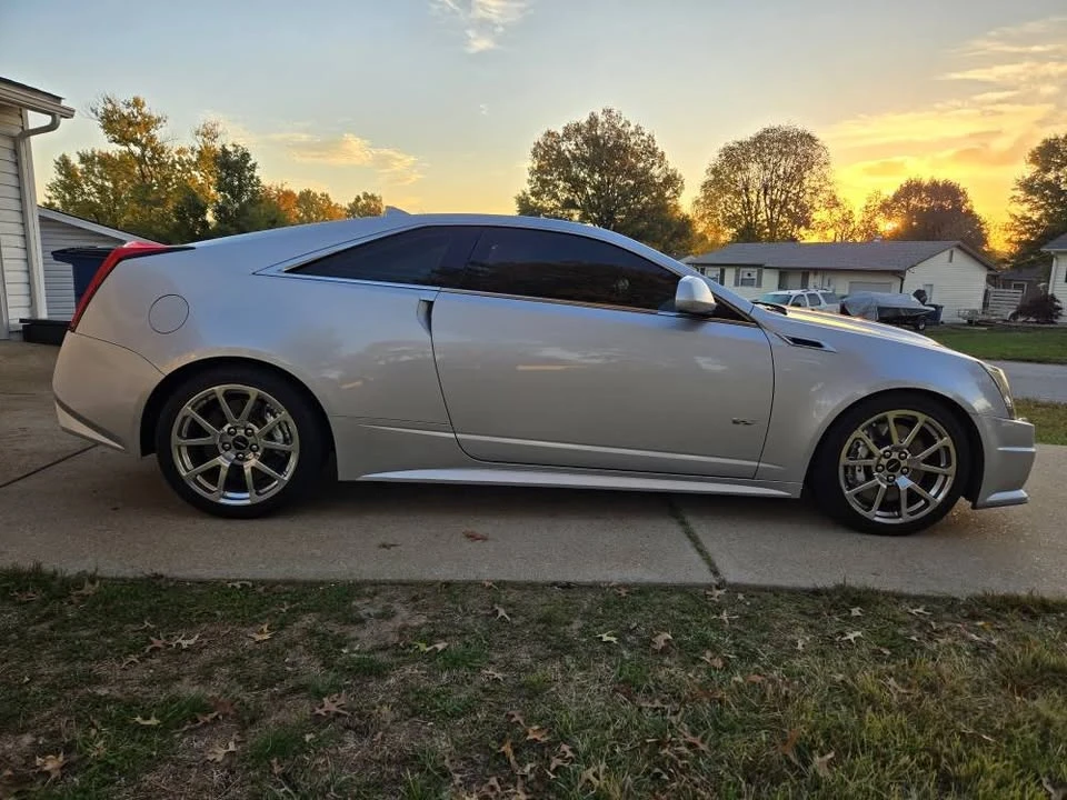2011 Cadillac CTS-V 2nd Gen - Image 6 of 17