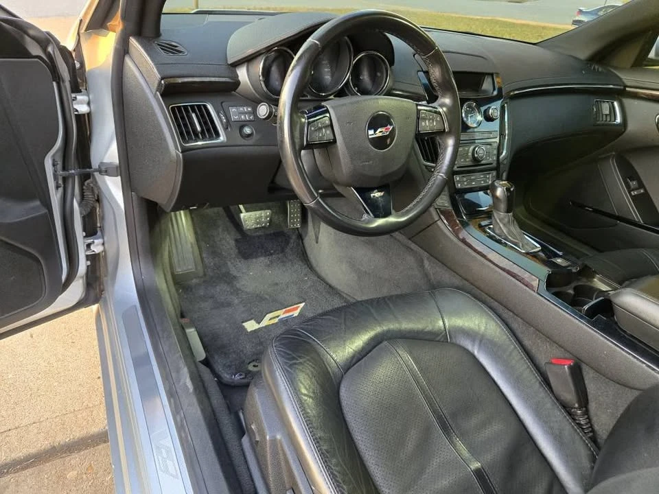 2011 Cadillac CTS-V 2nd Gen - Image 12 of 17