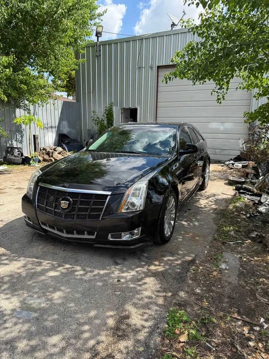 2011 Cadillac CTS-V 2nd Gen - Image 11 of 16