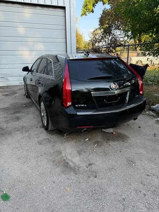 2011 Cadillac CTS-V 2nd Gen - Image 10 of 16