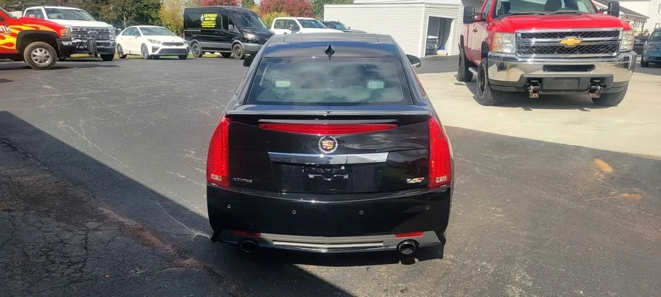 2011 Cadillac CTS-V 2nd Gen - Image 4 of 5