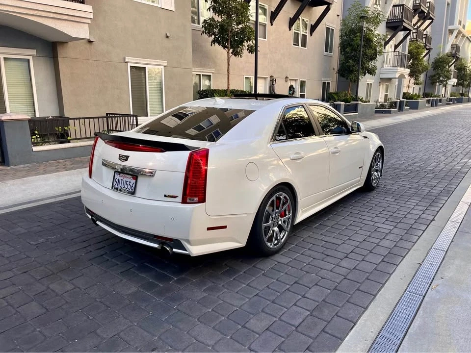 2011 Cadillac CTS-V 2nd Gen - Image 5 of 10