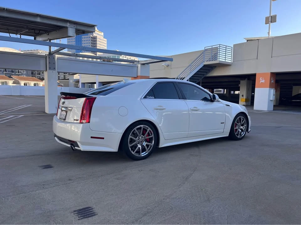 2011 Cadillac CTS-V 2nd Gen - Image 8 of 10