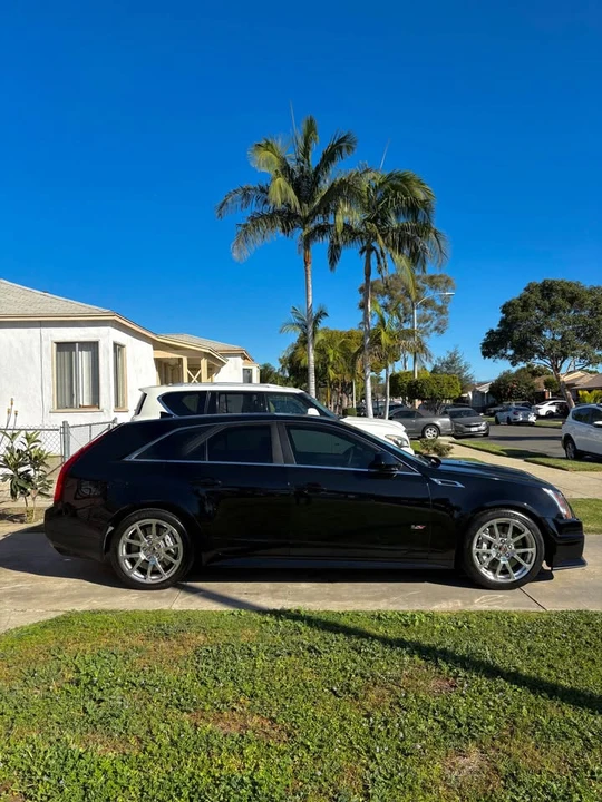 2011 Cadillac CTS-V 2nd Gen - Image 3 of 11