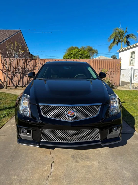 2011 Cadillac CTS-V 2nd Gen - Image 2 of 11