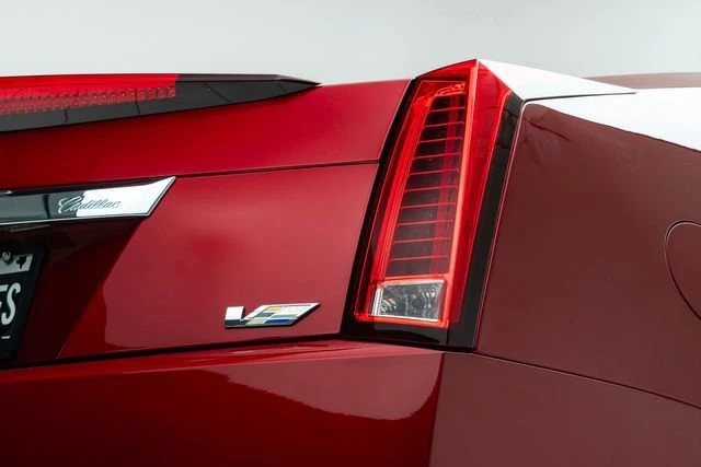 2011 Cadillac CTS-V 2nd Gen - Image 9 of 19
