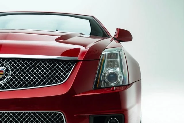 2011 Cadillac CTS-V 2nd Gen - Image 2 of 19