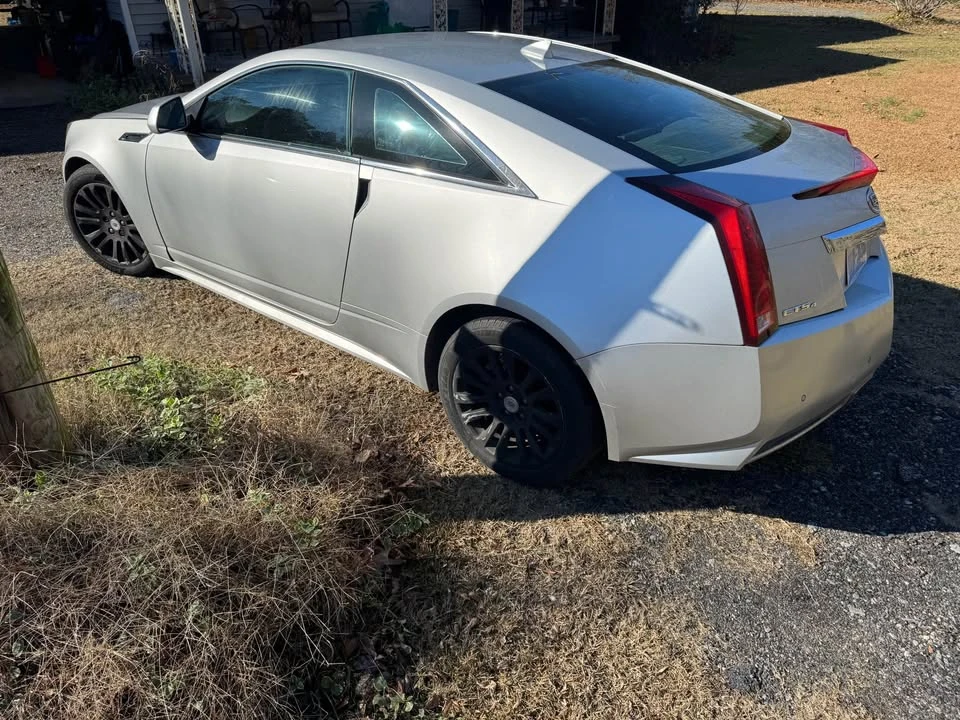 2011 Cadillac CTS 2nd Gen - Image 4 of 8