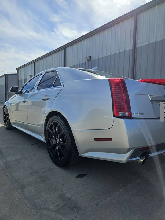2011 Cadillac CTS-V 2nd Gen - Image 9 of 17