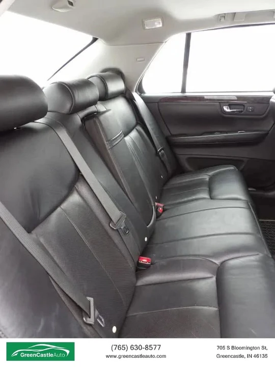 2011 Cadillac DTS - Image 18 of 20
