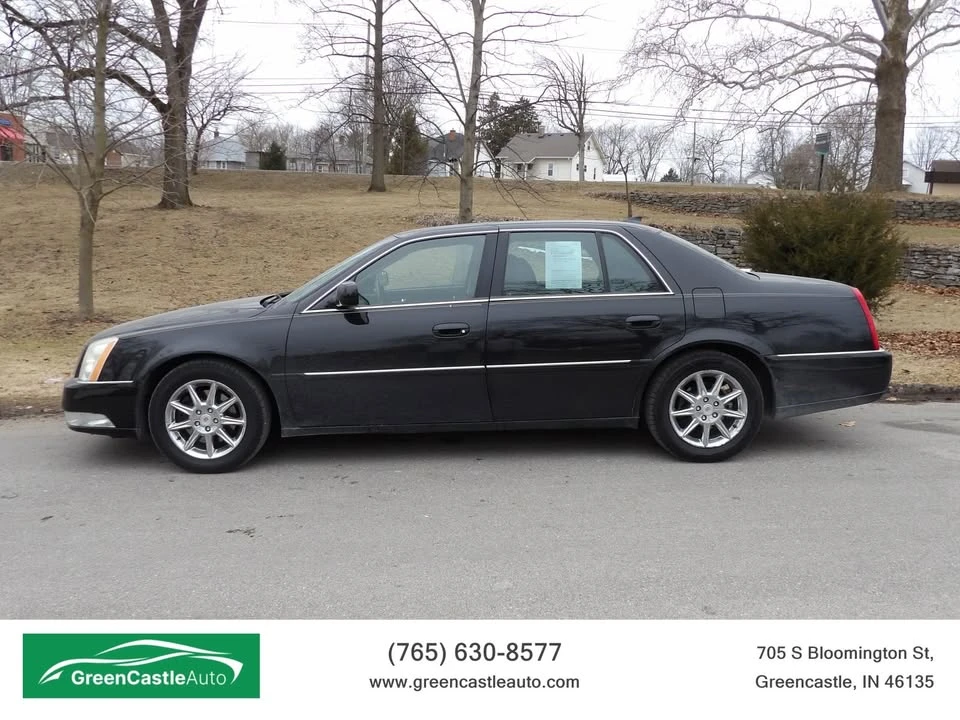 2011 Cadillac DTS - Image 8 of 20