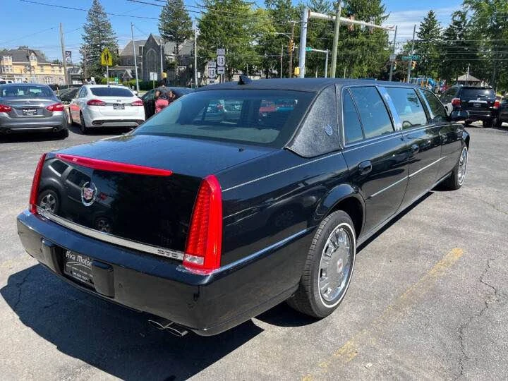 2011 Cadillac DTS - Image 5 of 20