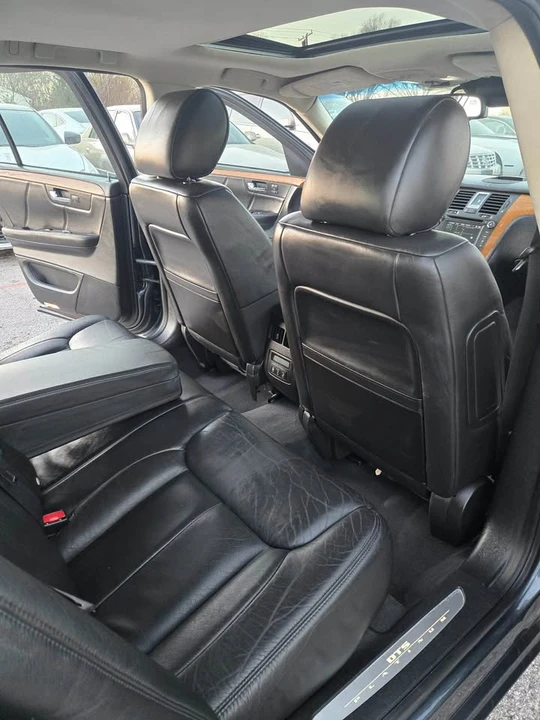 2011 Cadillac DTS - Image 11 of 20