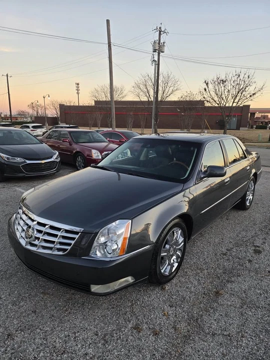 2011 Cadillac DTS - Image 4 of 20