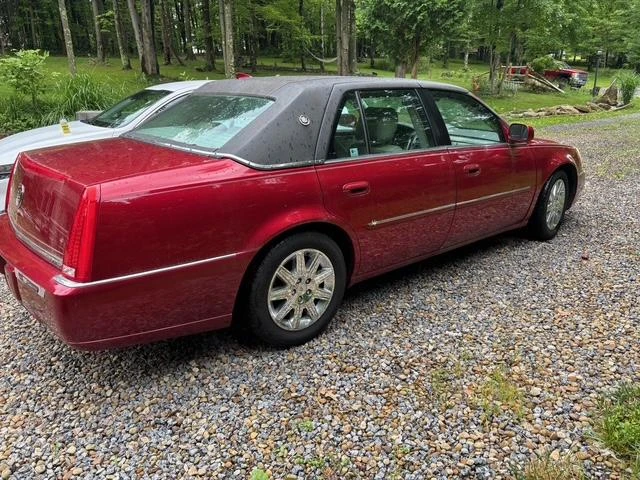 2011 Cadillac DTS - Image 2 of 8