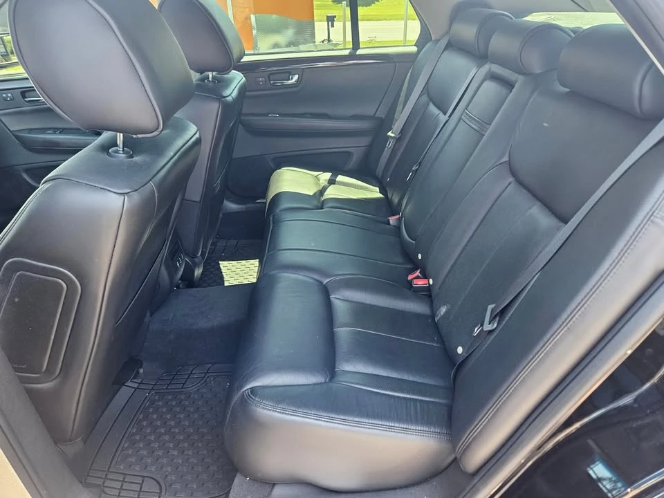 2011 Cadillac DTS - Image 12 of 20