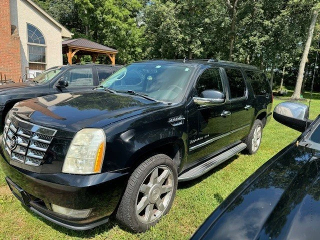 2011 Cadillac Escalade & EXT 3rd Gen - Image 4 of 6