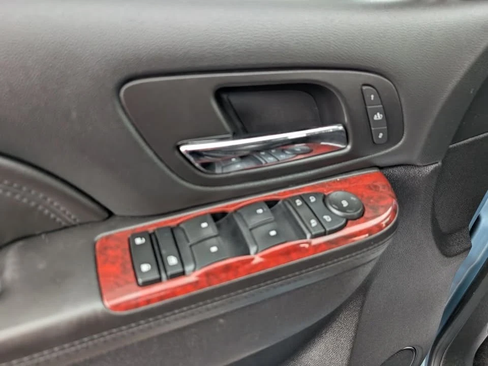 2011 Cadillac Escalade & EXT 3rd Gen - Image 19 of 20