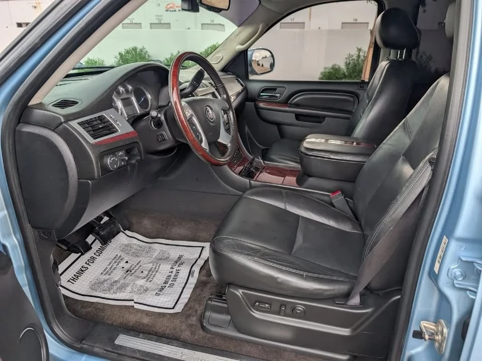 2011 Cadillac Escalade & EXT 3rd Gen - Image 8 of 20