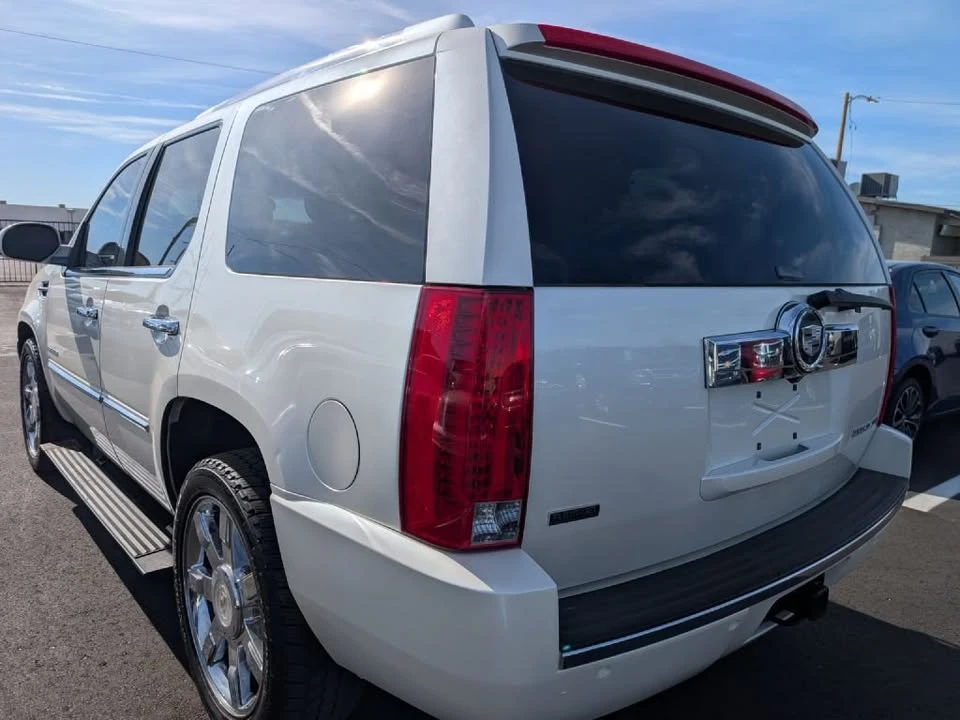 2011 Cadillac Escalade & EXT 3rd Gen - Image 6 of 20
