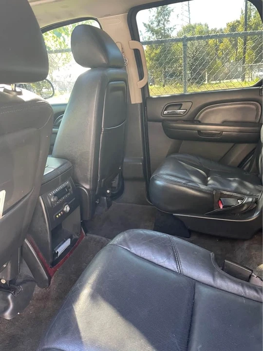 2011 Cadillac Escalade & EXT 3rd Gen - Image 5 of 6