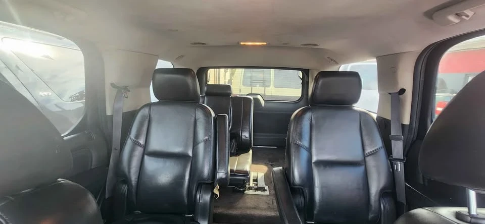 2011 Cadillac Escalade & EXT 3rd Gen - Image 10 of 14