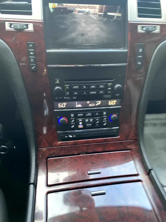 2011 Cadillac Escalade & EXT 3rd Gen - Image 7 of 12
