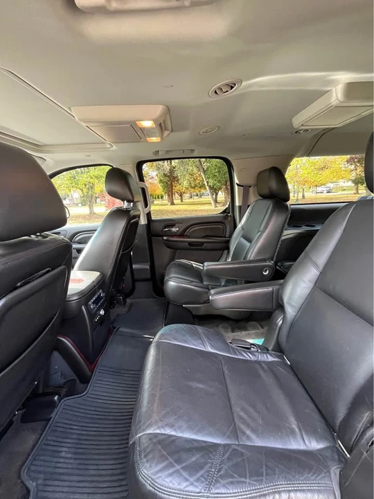 2011 Cadillac Escalade & EXT 3rd Gen - Image 15 of 16