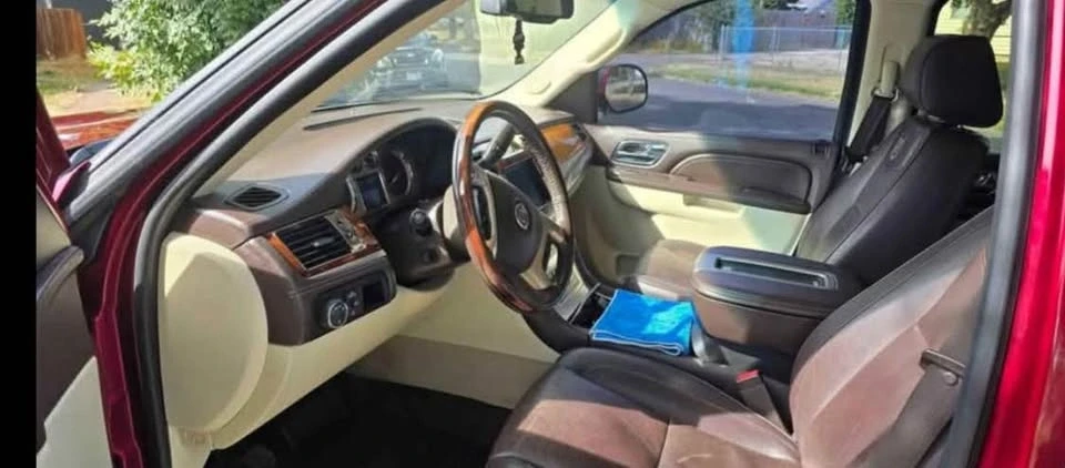 2011 Cadillac Escalade & EXT 3rd Gen - Image 7 of 10