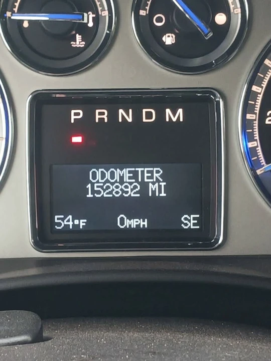 2011 Cadillac Escalade & EXT 3rd Gen - Image 3 of 11