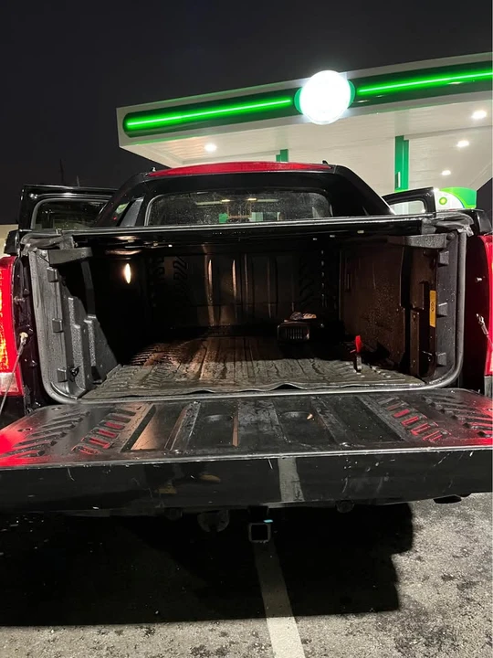 2011 Cadillac Escalade & EXT 2nd Gen - Image 11 of 12