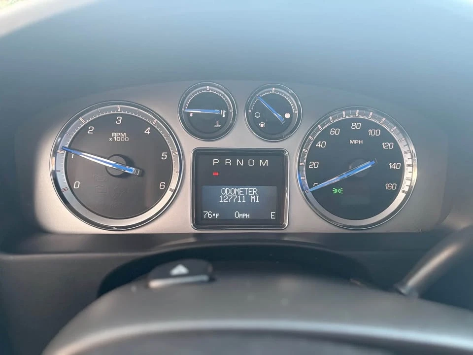 2011 Cadillac Escalade & EXT 2nd Gen - Image 13 of 19