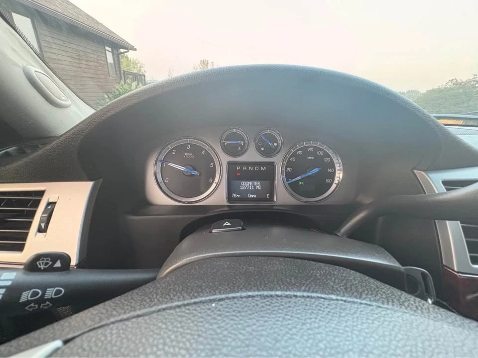 2011 Cadillac Escalade & EXT 2nd Gen - Image 12 of 19