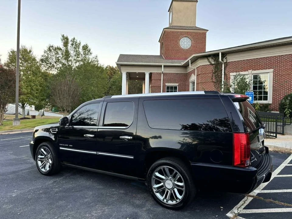 2011 Cadillac Escalade & EXT 3rd Gen - Image 7 of 13