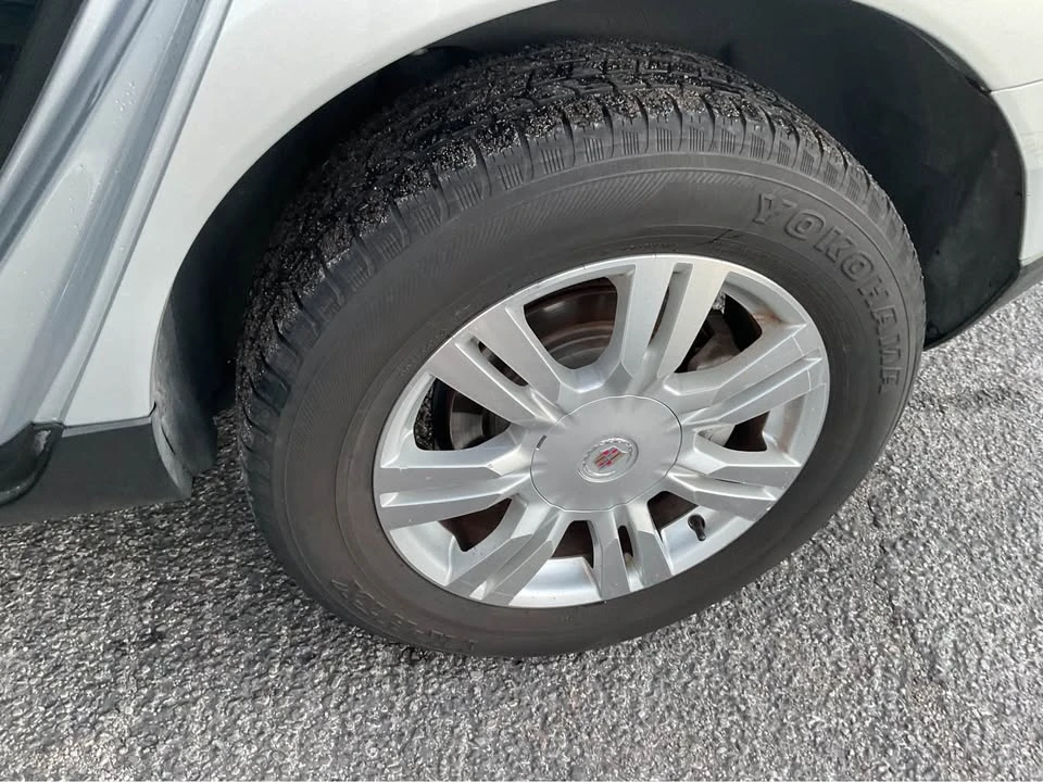 2011 Cadillac SRX - Image 11 of 14