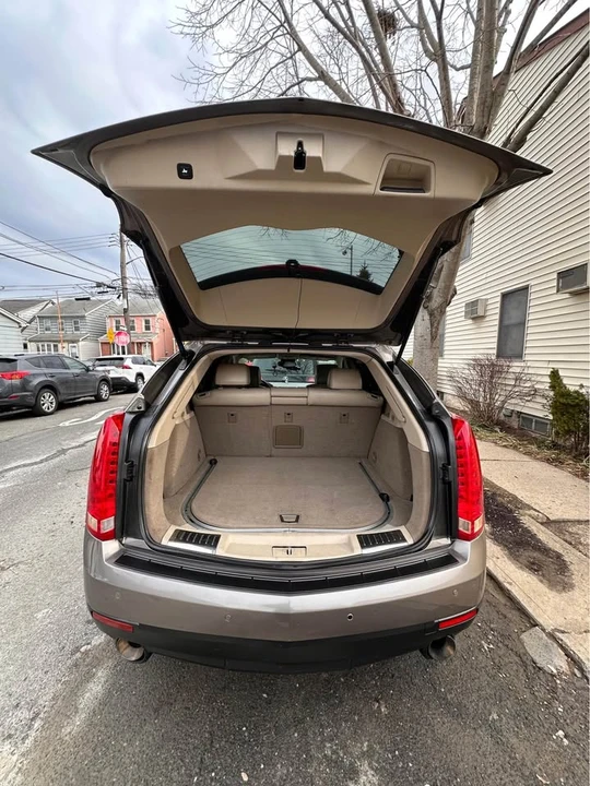 2011 Cadillac SRX - Image 3 of 8