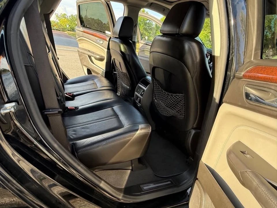 2011 Cadillac SRX - Image 18 of 20