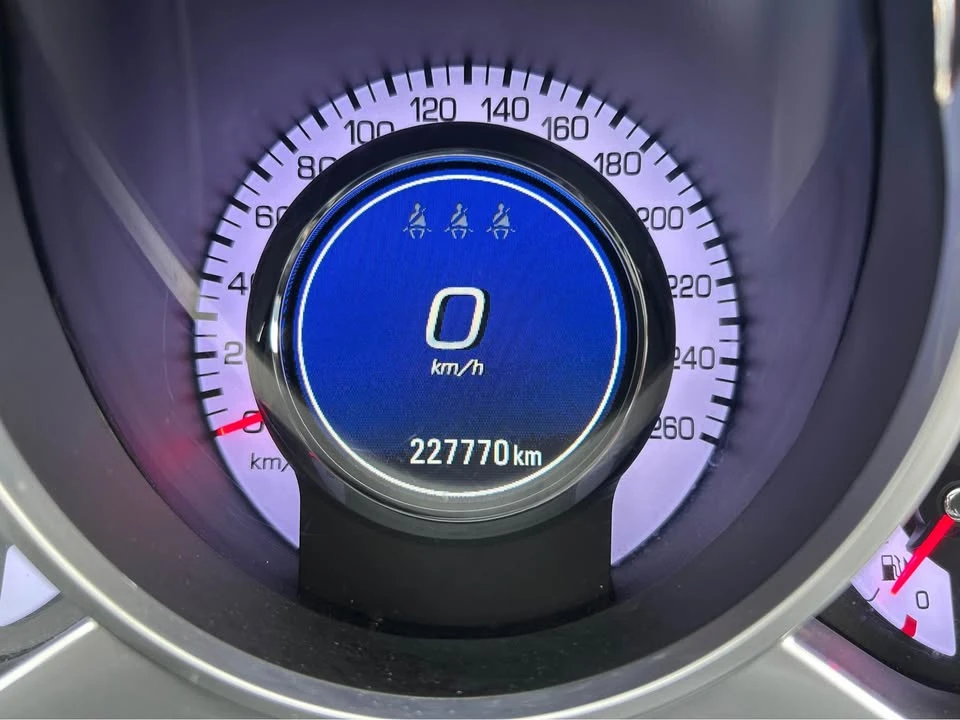 2011 Cadillac SRX - Image 7 of 12