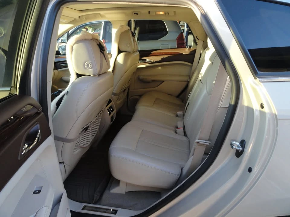 2011 Cadillac SRX - Image 4 of 6
